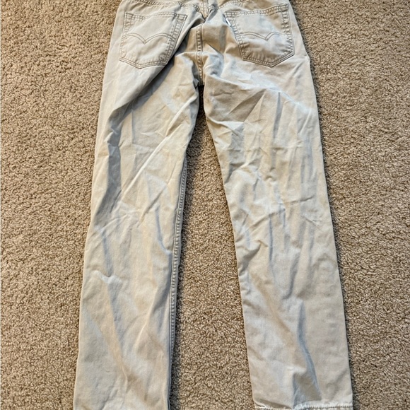 Levi's 514 Khaki Jeans - Picture 4 of 6